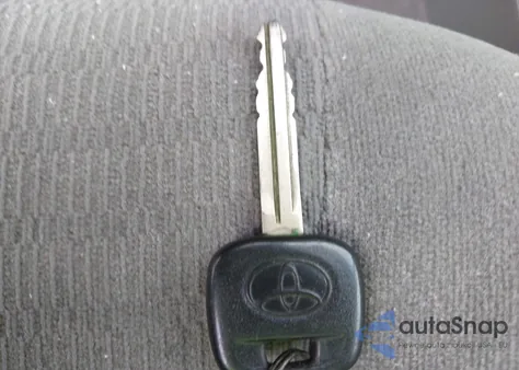 2006 Toyota Camry Le/Xle/Se from USA, damaged, VIN 4T1BE32K06U725623